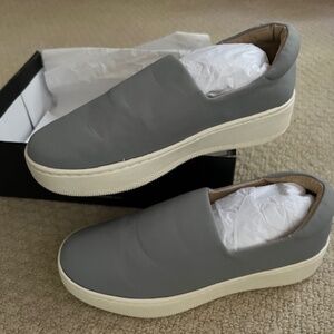 J Slide's Women's Shoes, Size 7, Like New